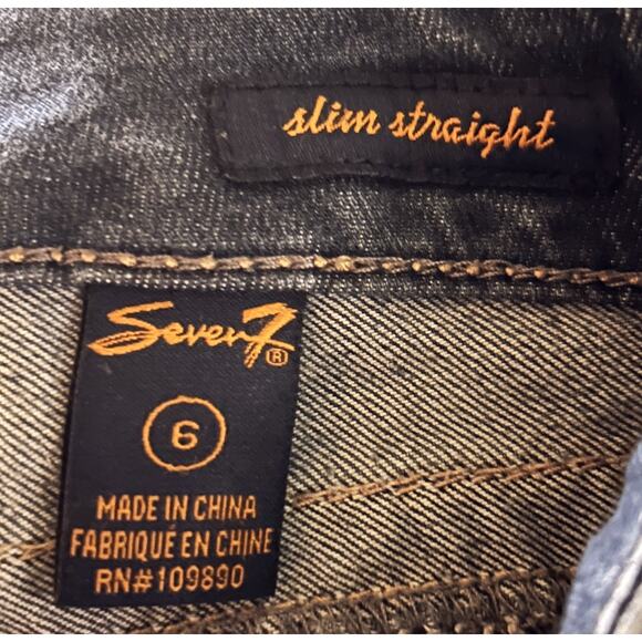 Seven7 Low-Rise Slim Fit Straight Leg Jeans Women's Size 6 - Picture 7 of 8